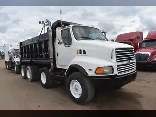 1998 FORD LT8000