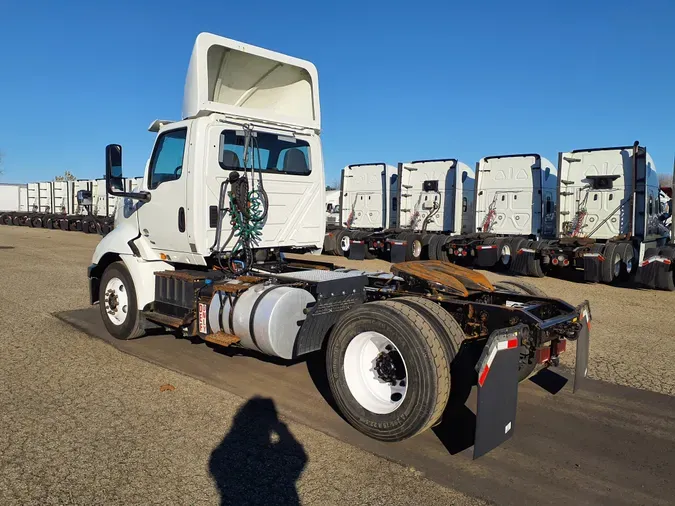 2019 NAVISTAR INTERNATIONAL RH613 DAYCAB S/A