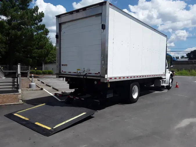 2018 FREIGHTLINER/MERCEDES M2 106