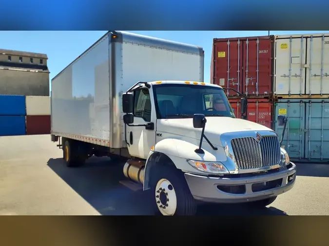 2020 NAVISTAR INTERNATIONAL MV607 (4X2)