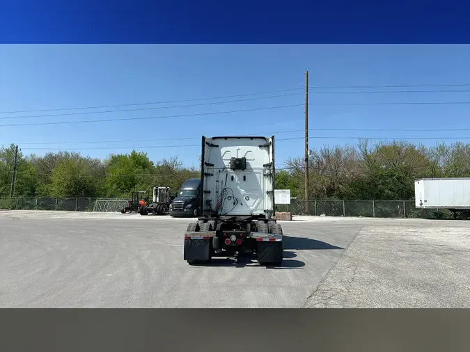 2021 Freightliner Cascadia