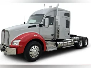 2019 Kenworth T880