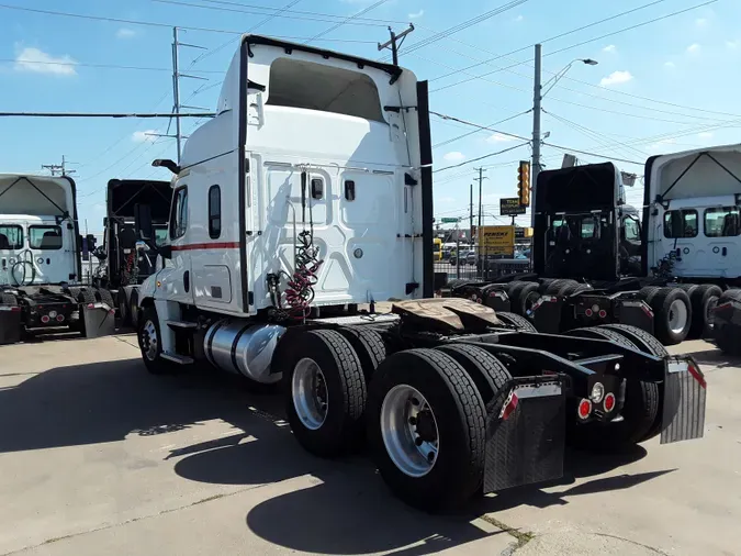 2017 FREIGHTLINER/MERCEDES CASCADIA 125