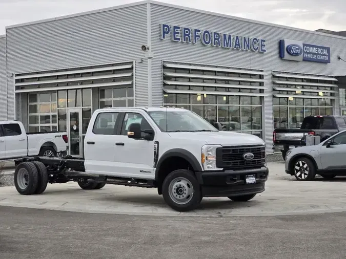 2024 Ford Super Duty F-550 DRW