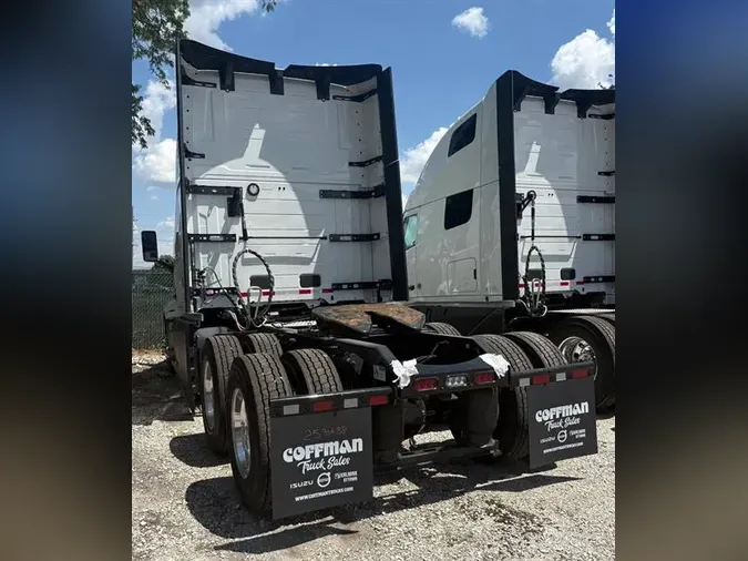 2026 VOLVO TRUCK VNL64TV04