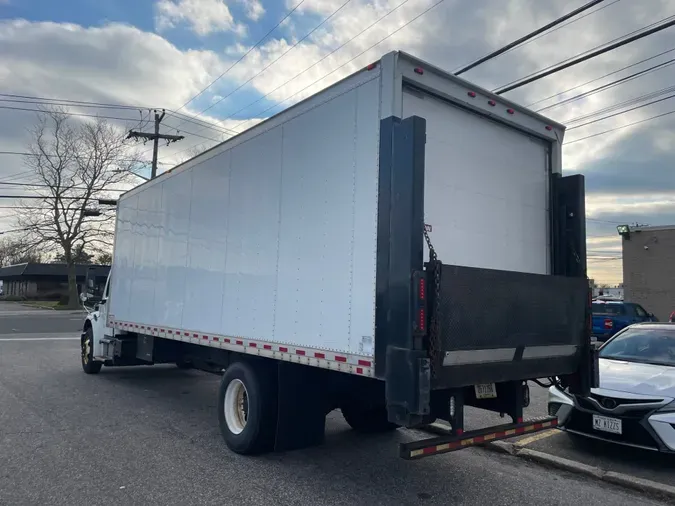 2017 FREIGHTLINER/MERCEDES M2 106