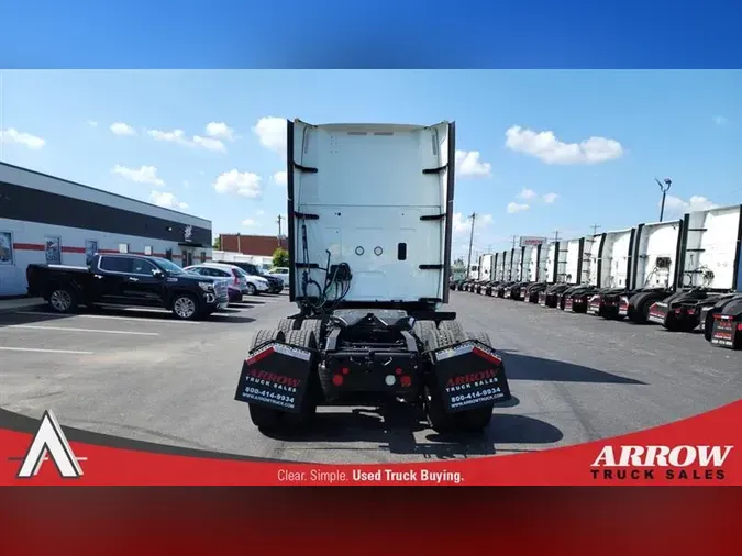 2022 INTERNATIONAL LT625