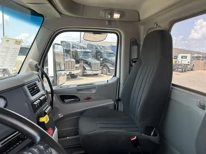 2020 Peterbilt 579