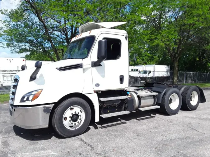 2020 FREIGHTLINER/MERCEDES NEW CASCADIA PX12664d373278b377608520907b6acb13eb3ea