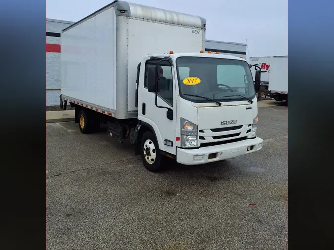 2017 ISUZU NPR HD