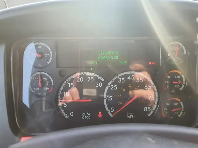 2020 FREIGHTLINER/MERCEDES M2 106