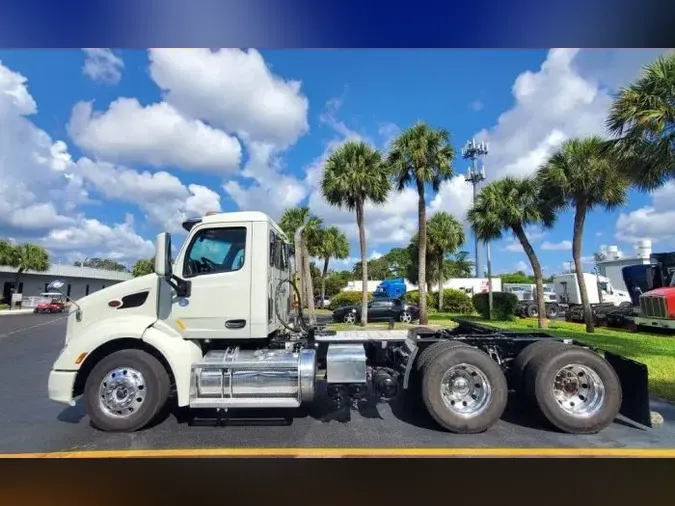 2020 Peterbilt 579