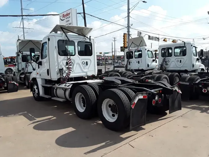 2019 FREIGHTLINER/MERCEDES CASCADIA 125d37b44c81cc9fd1a918051d238a13f68