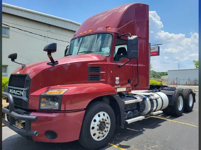 2019 MACK TRUCKS, INC. ANTHEM 64Td37cfcbea2931e535bc27ac17bf35e43