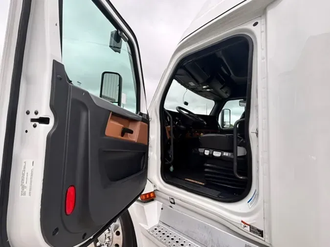2022 Freightliner PT126SLP