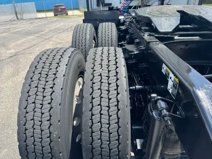 2021 Peterbilt 579