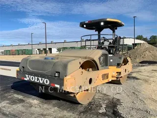 2018 VOLVO DD120