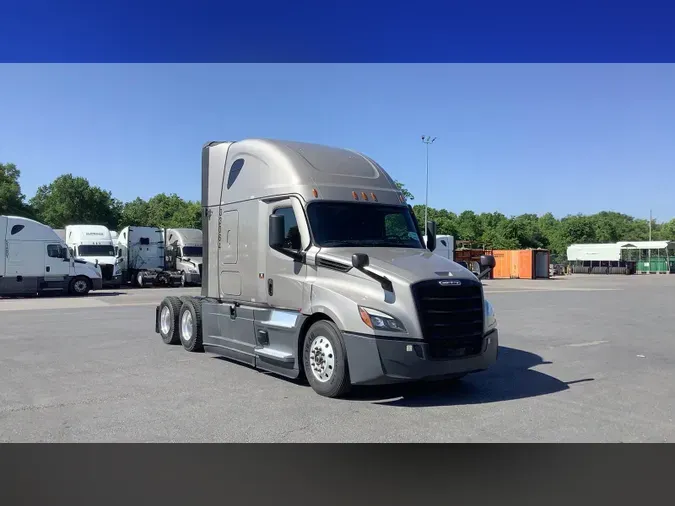 2025 Freightliner Cascadia 126d3808a1802f720ba36f19a38bb1922a6
