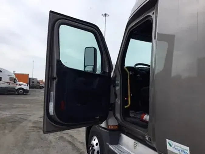 2024 Freightliner Cascadia