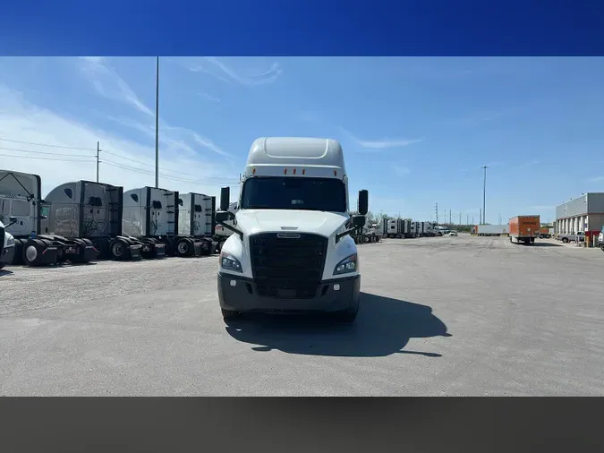 2021 Freightliner Cascadia