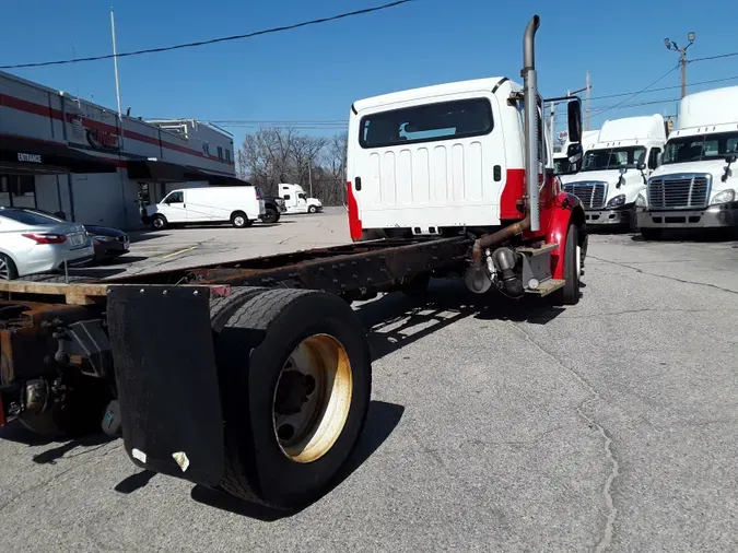 2016 FREIGHTLINER/MERCEDES M2 106