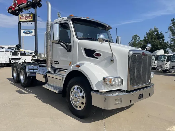 2020 Peterbilt 567