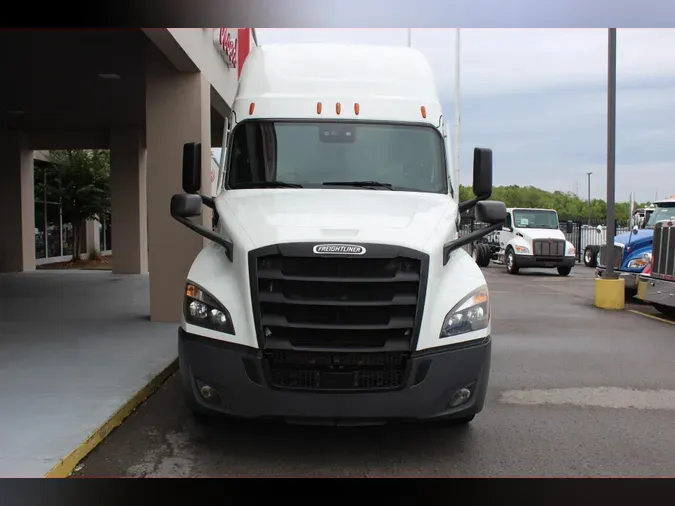 2020 Freightliner Cascadia