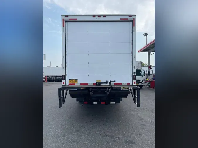 2019 FREIGHTLINER/MERCEDES M2 106