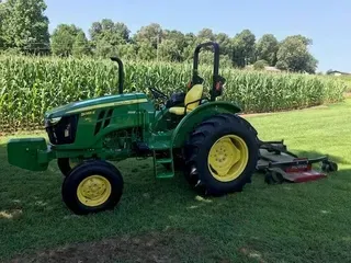 2018 John Deere 5055E