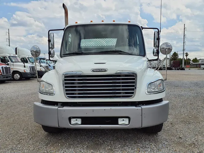 2019 FREIGHTLINER/MERCEDES M2 106