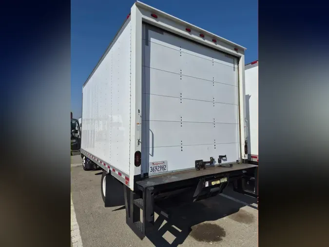 2018 ISUZU NPR HDd38e54f434585ff4fad420a7b1b2308e