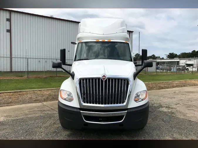 2020 INT LT625 6x4