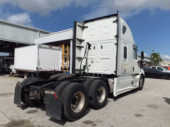 2020 FREIGHTLINER/MERCEDES NEW CASCADIA PX12664