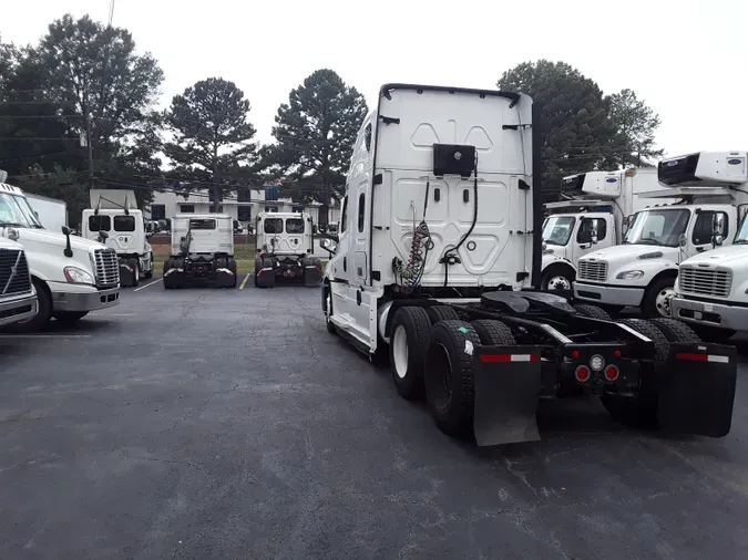 2020 FREIGHTLINER/MERCEDES NEW CASCADIA PX12664