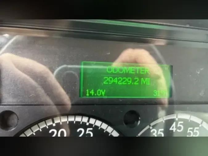 2020 FREIGHTLINER/MERCEDES M2 106