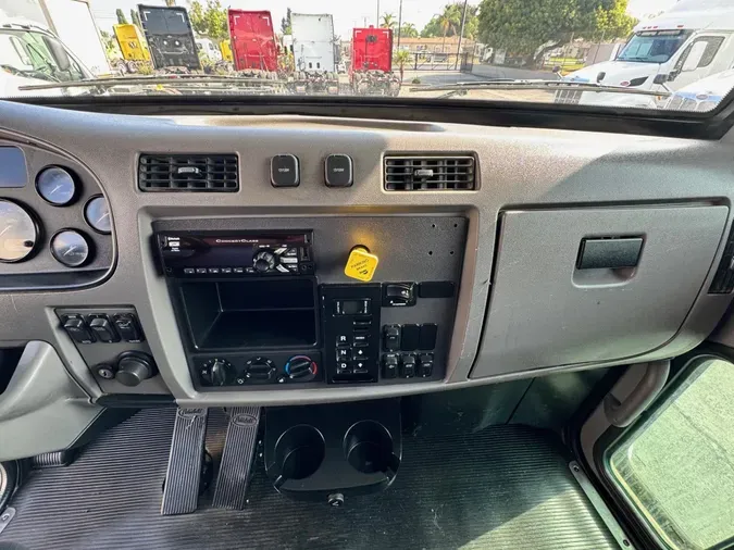 2019 Peterbilt 337