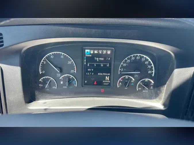 2022 Freightliner Cascadia 126