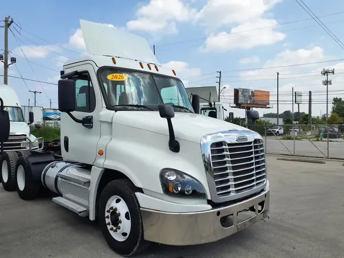 2020 FREIGHTLINER CASCADIA 125