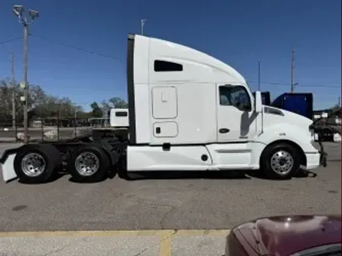 2021 Kenworth T680