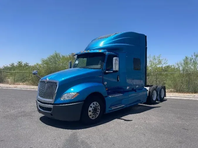 2018 International LT625