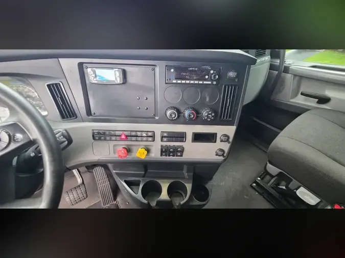 2022 FREIGHTLINER/MERCEDES NEW CASCADIA PX12664d39f05aef872dd8b016d4ffab1a7cdaa