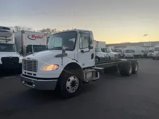 2016 FREIGHTLINER/MERCEDES M2 106