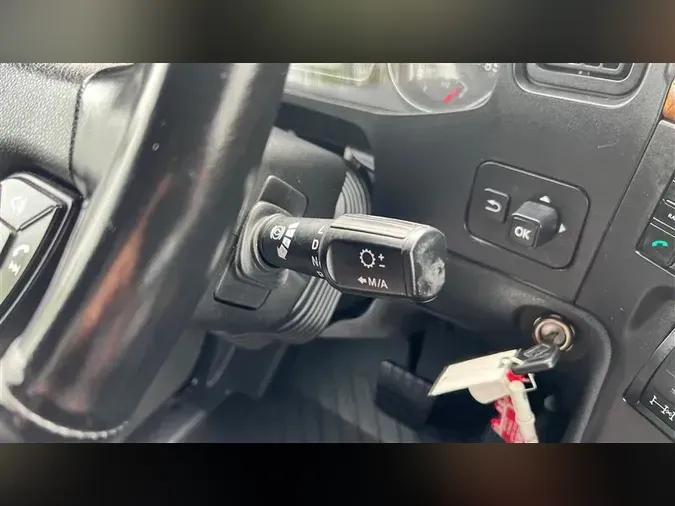 2022 INTERNATIONAL LT