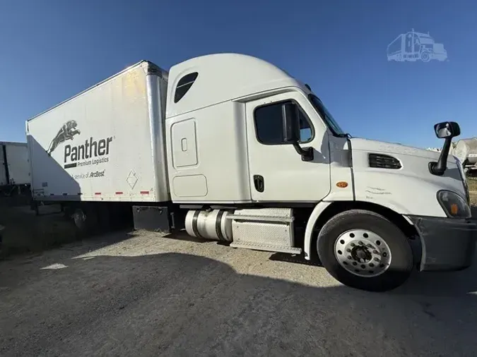 2015 FREIGHTLINER CASCADIA 125