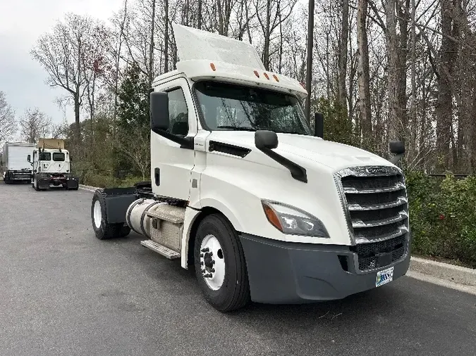 2018 Freightliner T12642STd3a910978f1c56b7297a9ee3a29e48cd