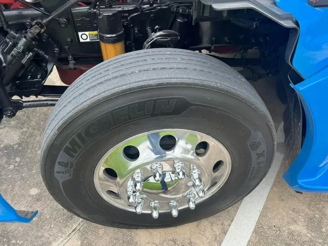 2022 Kenworth T680