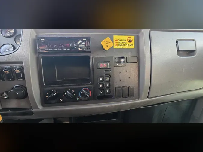 2020 Peterbilt 337d3ac836e4caee5858ae925e8af6b0994