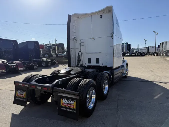 2021 Peterbilt 579d3bbe665eb7765d7295f1e30a99336e6
