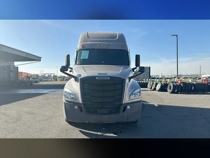 2023 Freightliner Cascadia