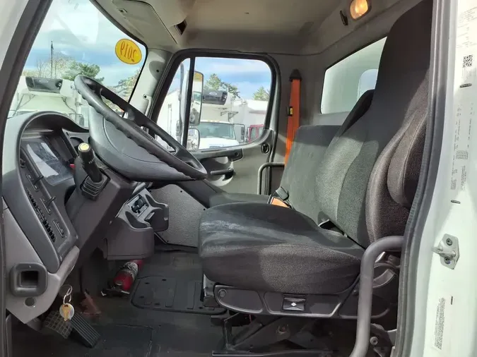 2019 FREIGHTLINER/MERCEDES M2 106